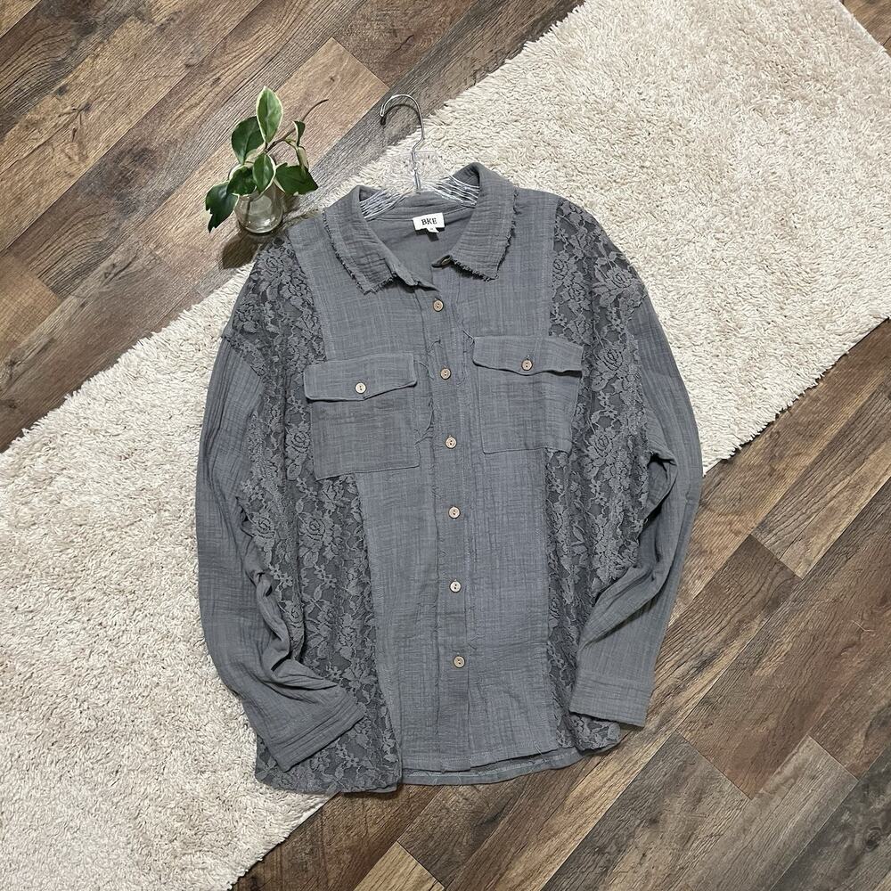 Buckle BKE Size Medium Oversized Gray Raw Edge Distressed Woven Pieced Top - Picture 3 of 7